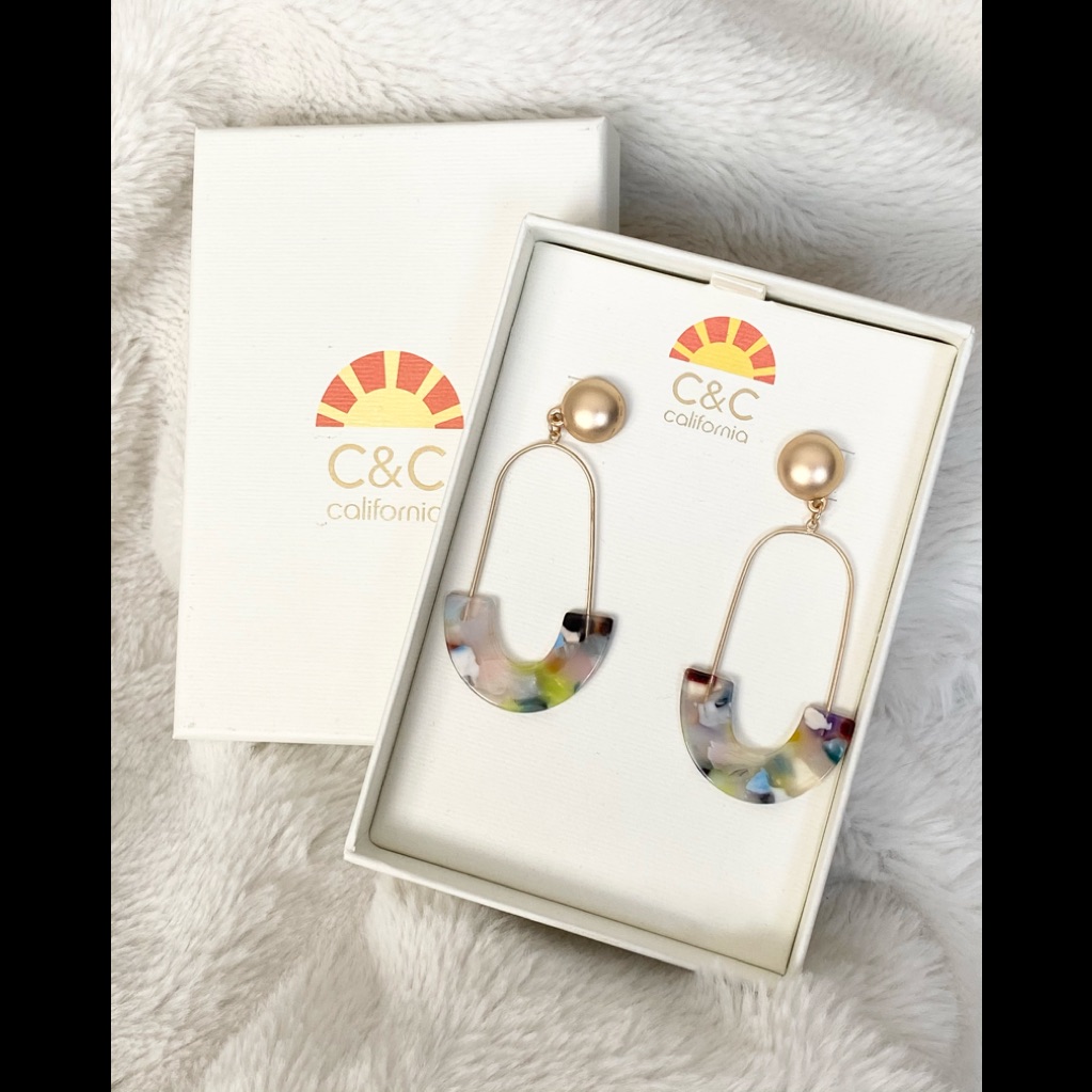 Nwt CC California Tortoiseshell Earring 20$